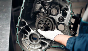 ریختن روغن اشتباه در گیربکس