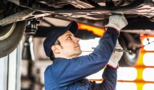 مضرات زیاد بودن روغن گیربکس